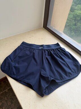 Alo Yoga Navy Blue Athletic Shorts—Yoga, Fitness, and Running Shorts